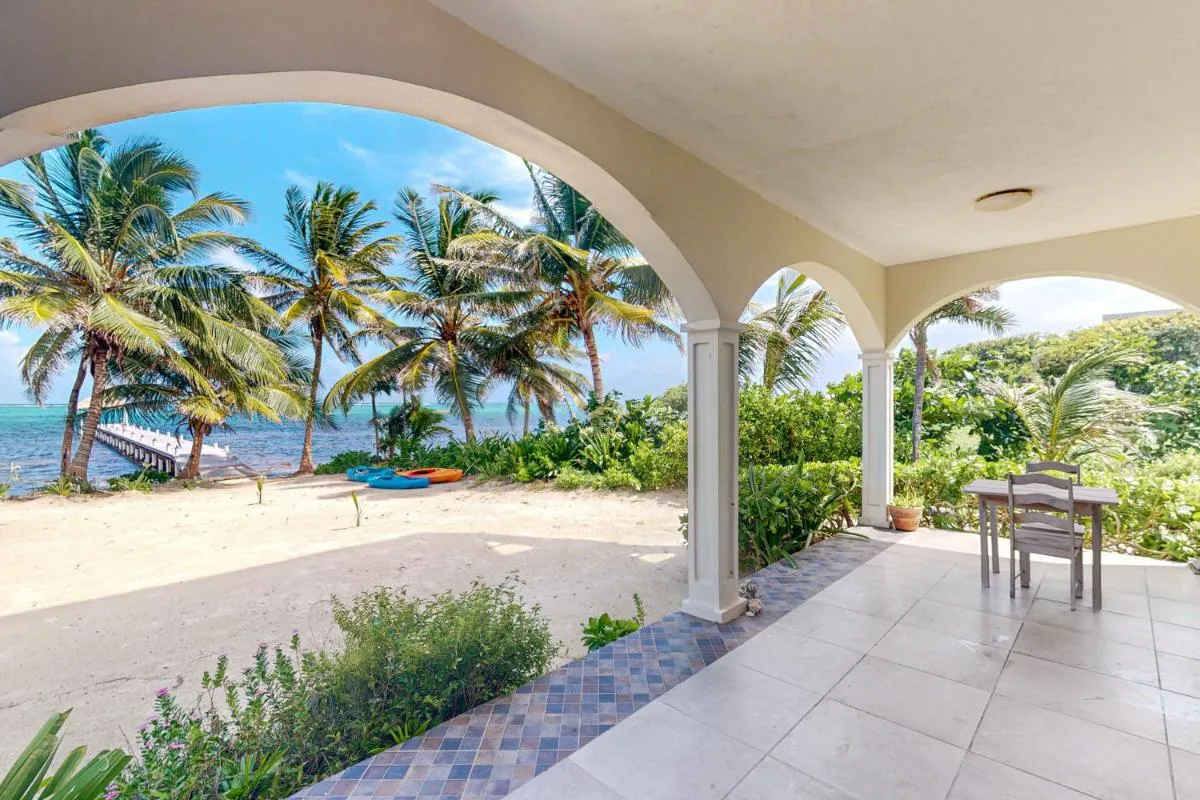 Image 5 of A1 at Blue Water Beach Villas