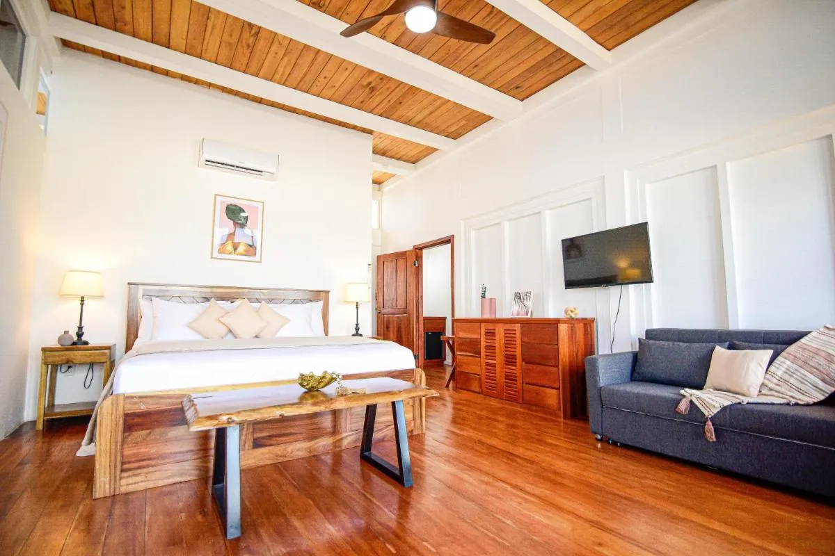 Image 1 of Aruna Resort & Villas
