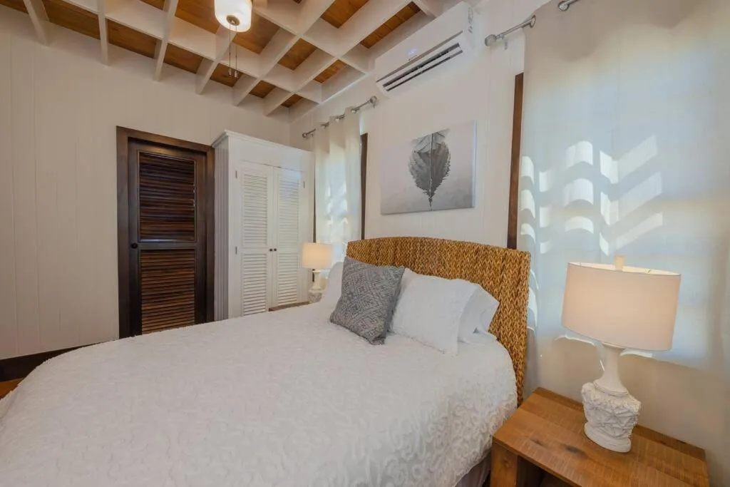 Image 2 of Athena’s Mahogany House and The PoolClub at Mahogany Bay!