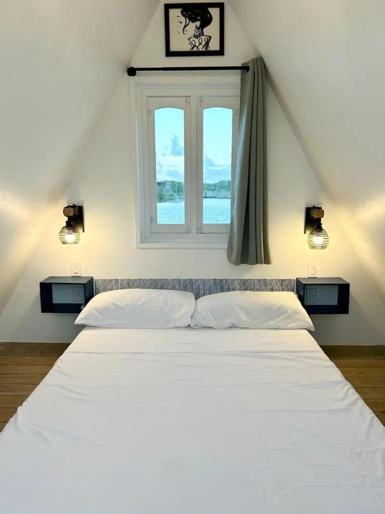 Image 6 of Beachfront Cabin