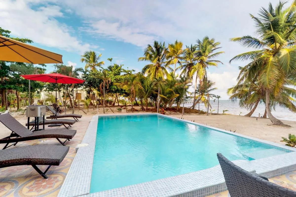 Image 2 of Blue Water Beach Villas