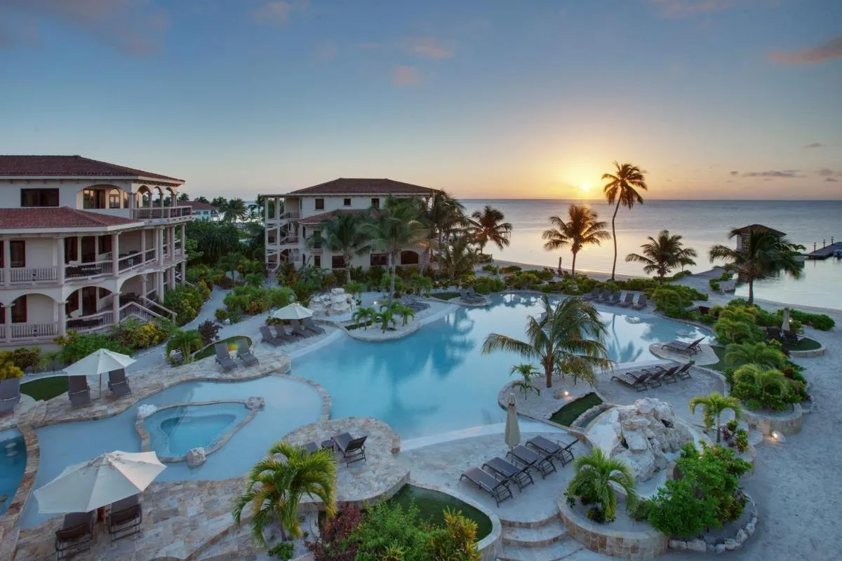 Image 3 of Coco Beach Resort