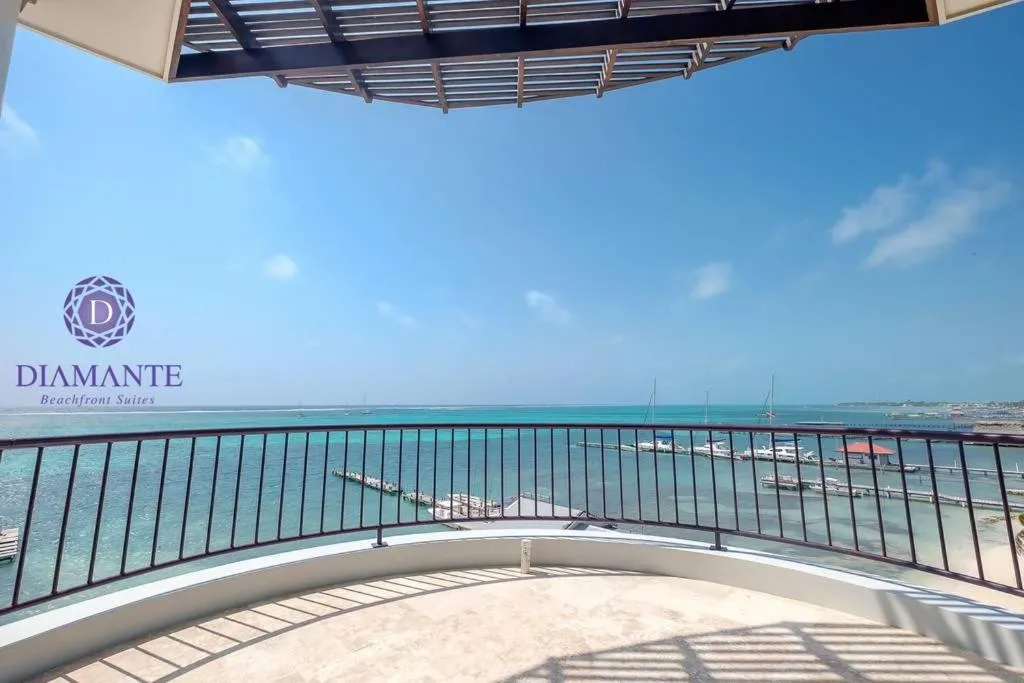 Image 5 of Diamante Beachfront Suites