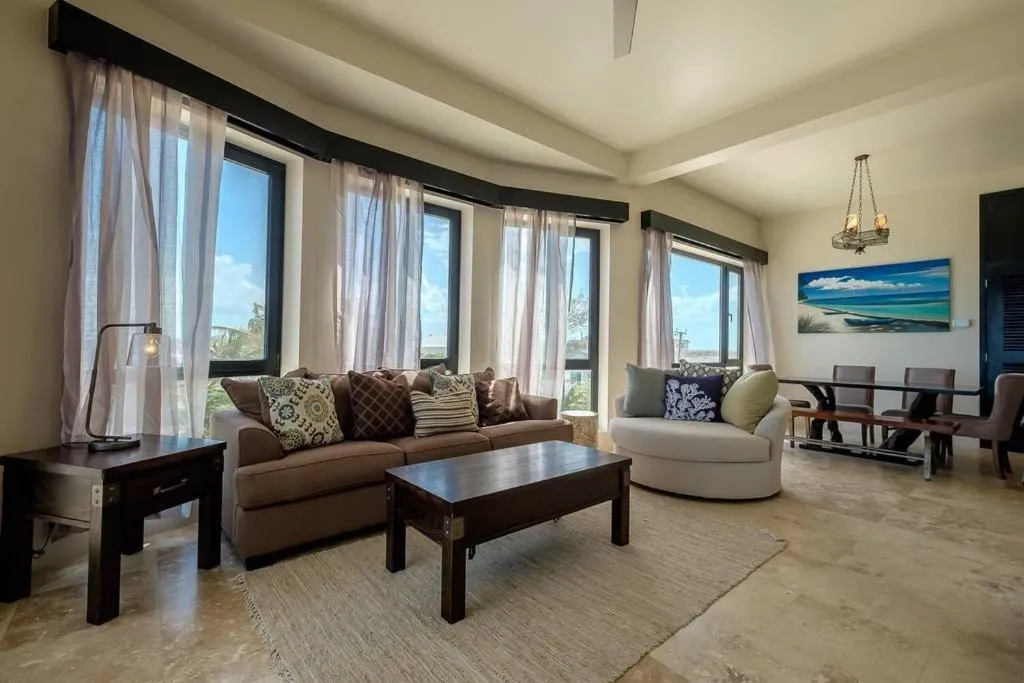 Image 4 of Diamante Beachfront Suites