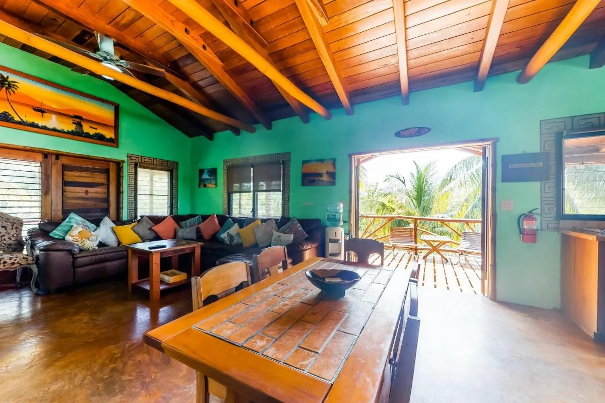 Image 5 of La Casa Pura Vida