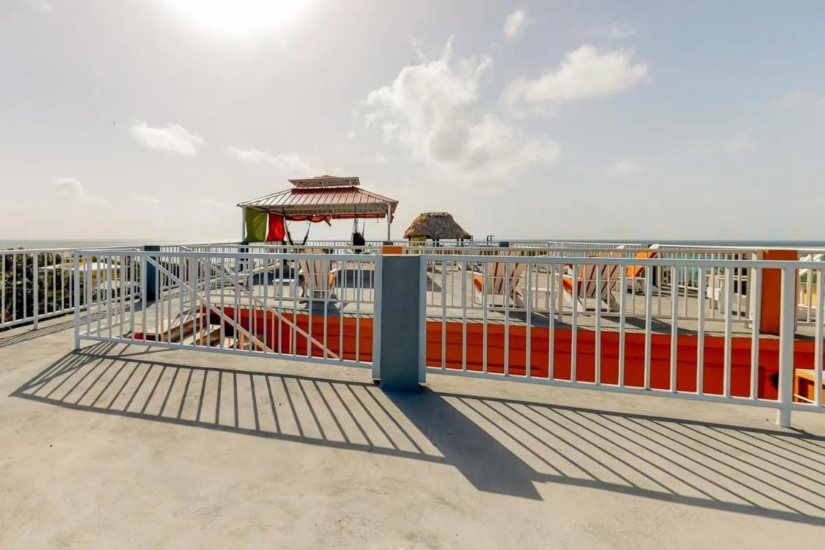 Image 5 of Laguna Suites