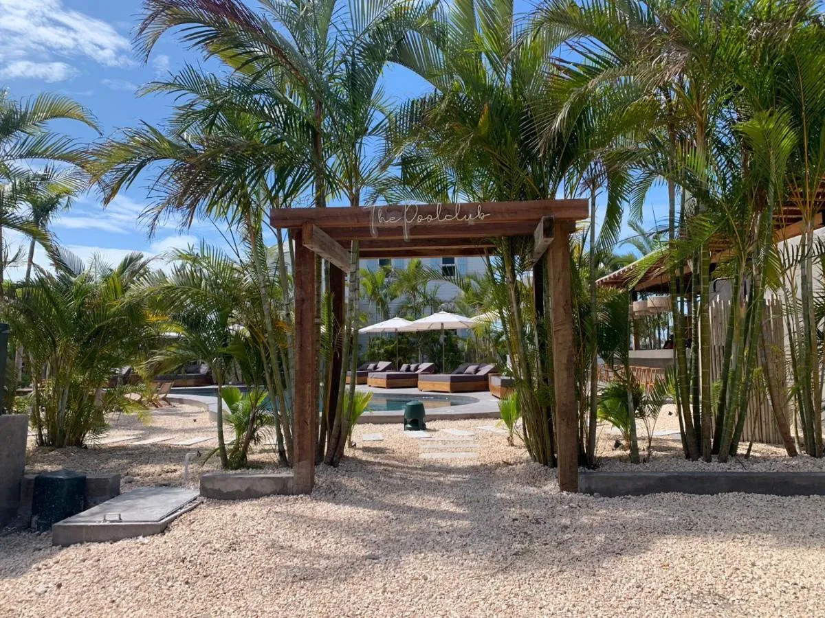 Image 3 of Livengood Properties BZ+The PoolClub@Mahogany Bay!