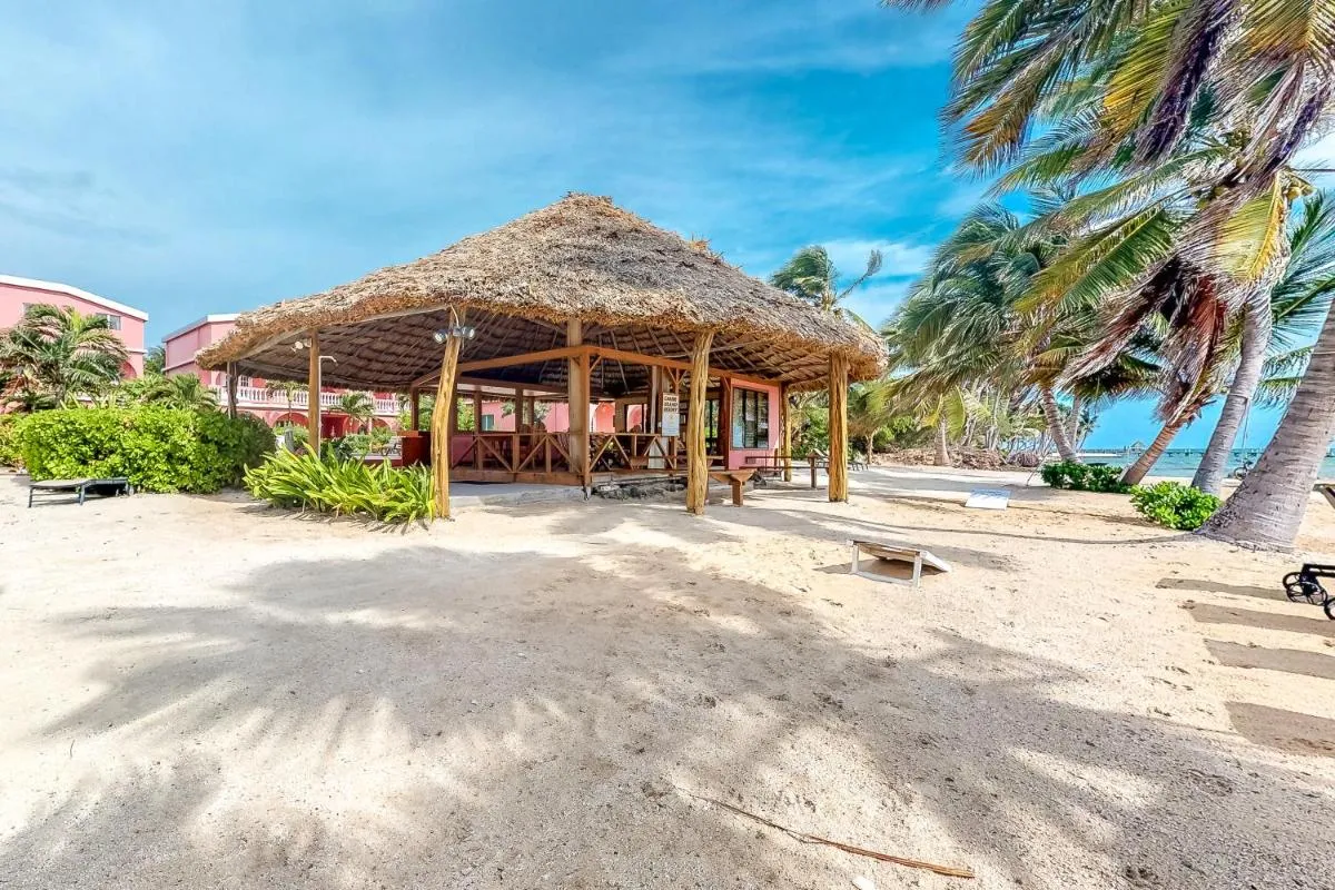 Image 1 of Oleander @ Caribe Island