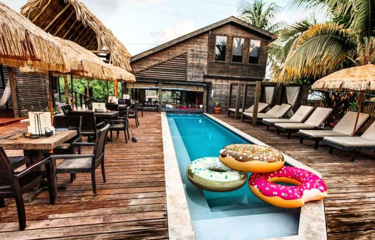 Image 6 of PUR Boutique Cabanas, Adults Only