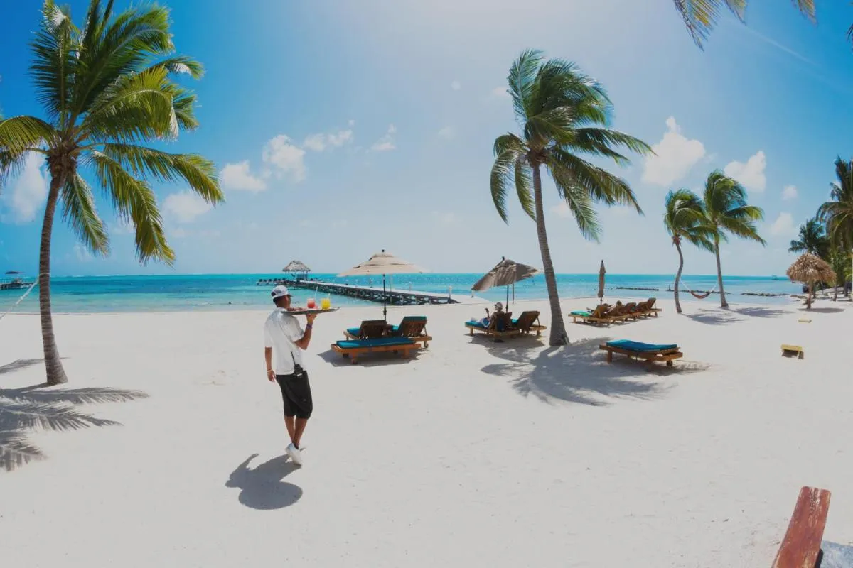 Image 6 of Pelican Reef Villas Resort