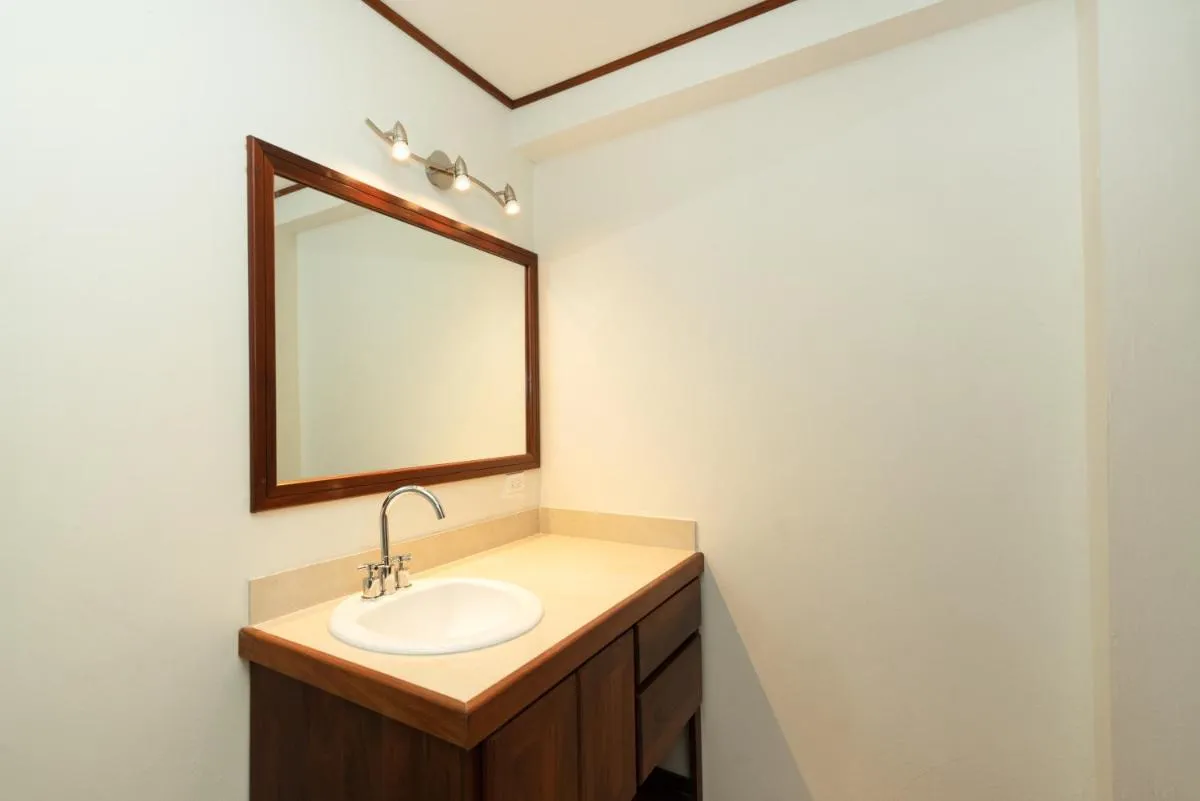 Image 6 of Pur Private Suites