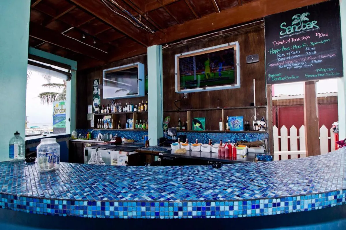 Image 1 of Sandbar Beachfront Hostel & Restaurant