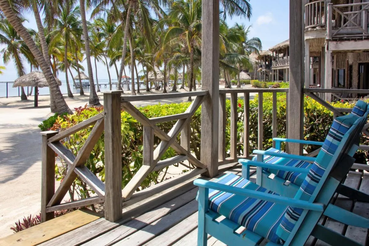 Image 1 of Villa del Sol E2